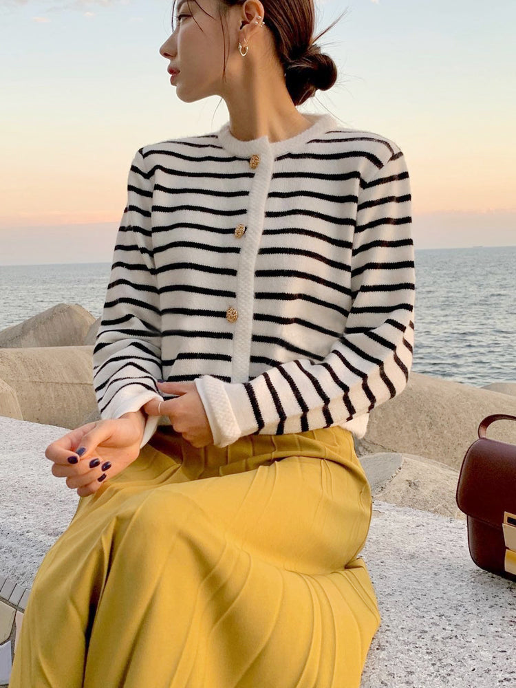 Ensemble cardigan rayé à col rond décontracté