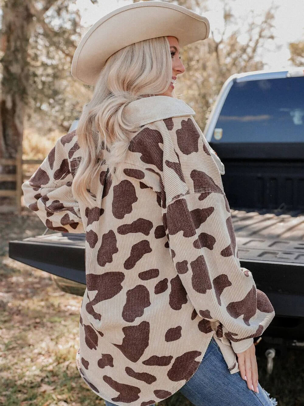 Veste chemise mi-longue en velours côtelé imprimée