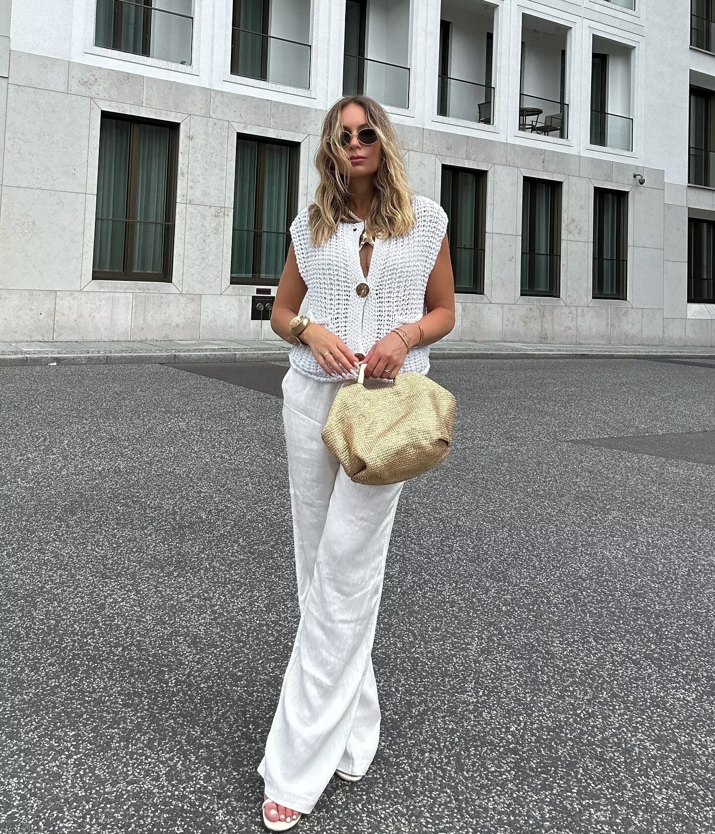 Gilet cardigan en maille unie à gros boutons