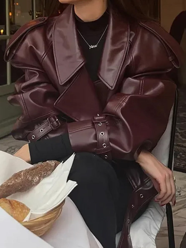 veste en cuir de motard courte