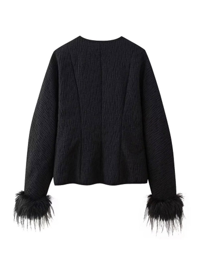 Veste à détails en plumes