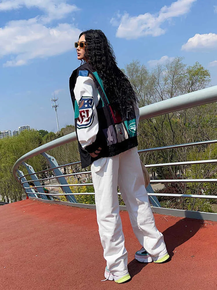 Trench-coat ample à manches longues et blocs de couleur